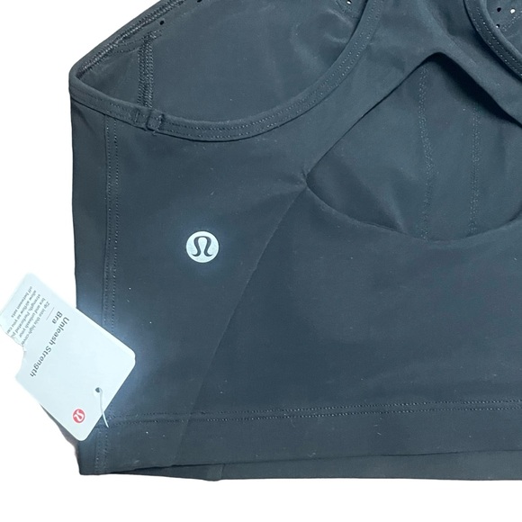 NWT Lululemon size 6 Unleash Strength Bra Medium Support Black Zip Up Perforated - Picture 8 of 16